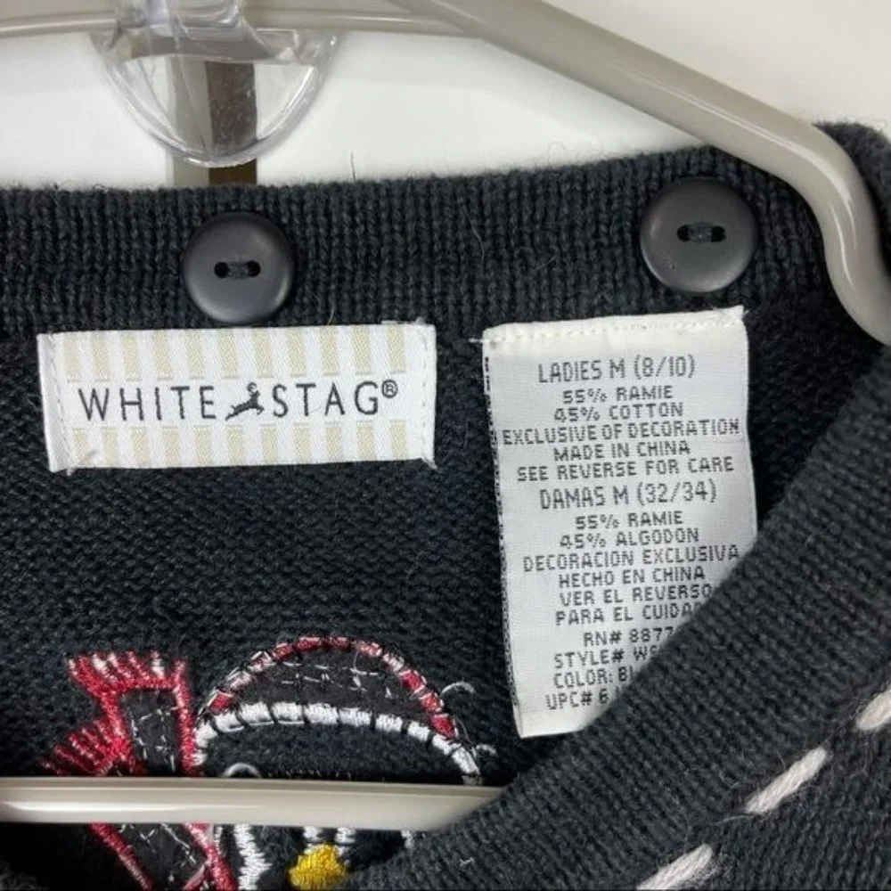 White Stag Black Holiday Embroidered Penguin Button Up Cardigan Size Medium - Picture 7 of 7